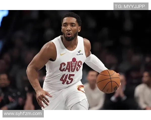 2018年骑士与黄蜂精彩对决全场回放视频分析与战术解读 2018年骑士与黄蜂精彩对决全场回放视频分析与战术解读