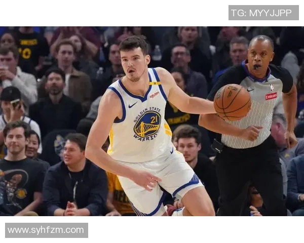 勇士与马刺激战三月九日争夺季后赛席位的关键对决 勇士与马刺激战三月九日争夺季后赛席位的关键对决